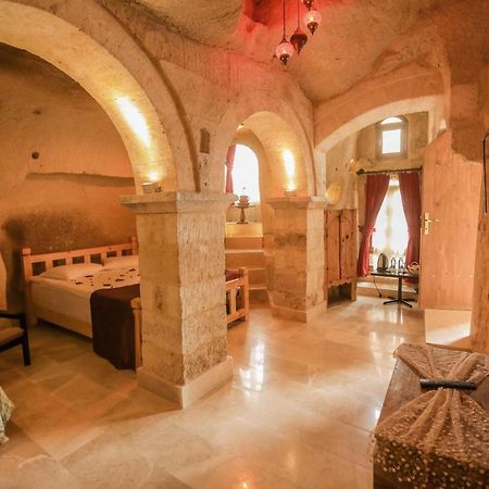 Abu Hayat Cave Suites Ortahisar Esterno foto