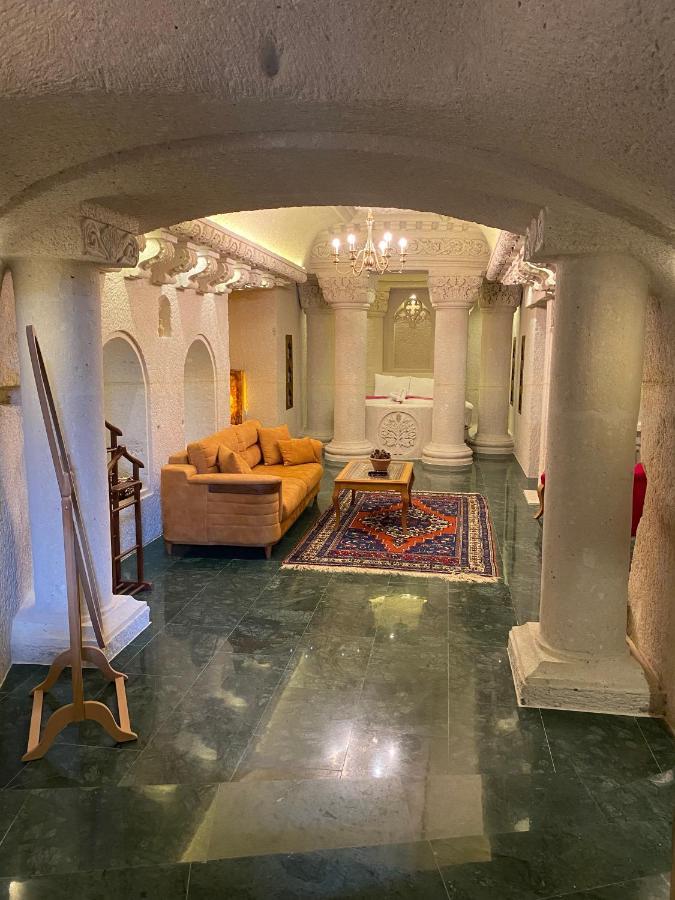 Abu Hayat Cave Suites Ortahisar Esterno foto