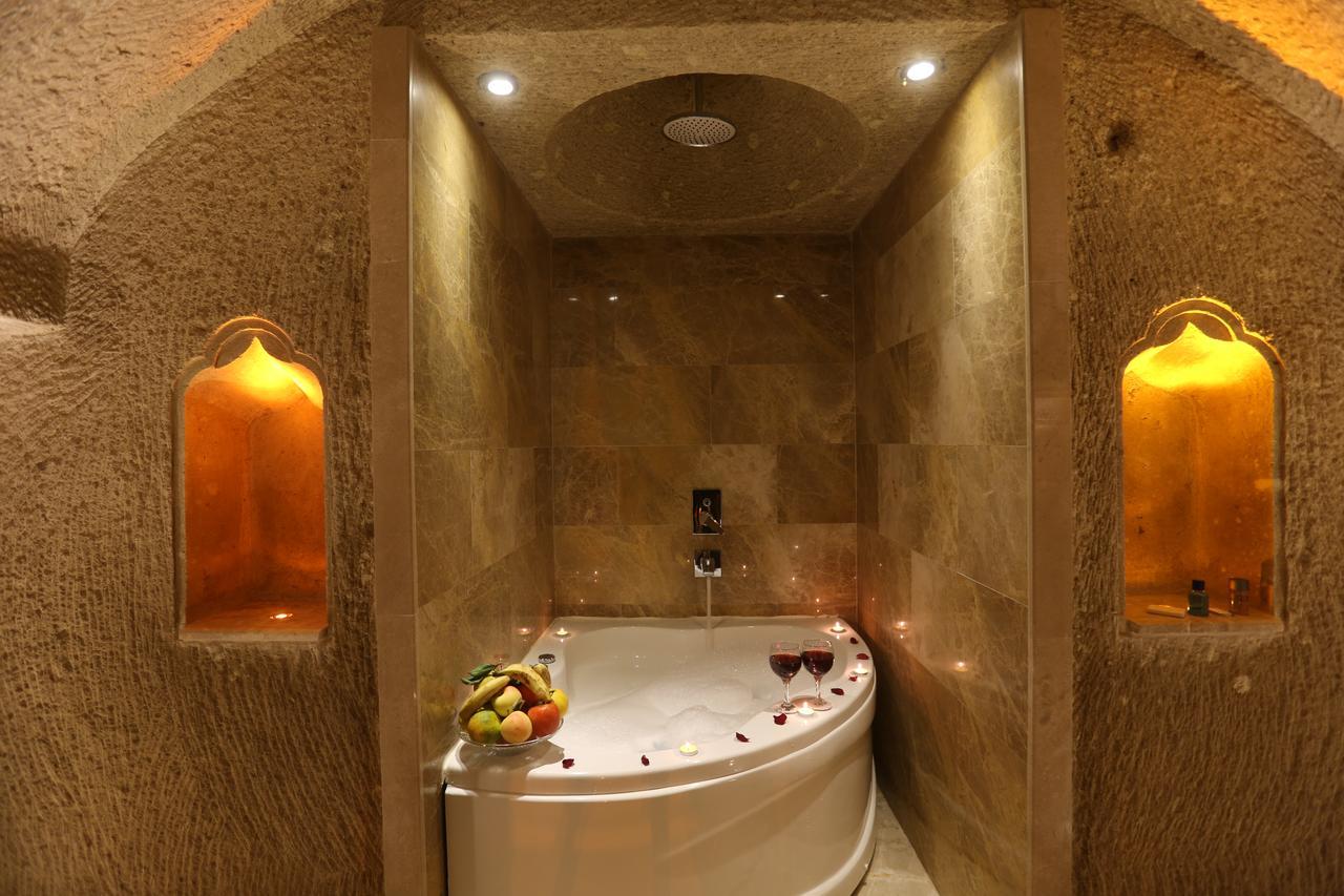 Abu Hayat Cave Suites Ortahisar Esterno foto