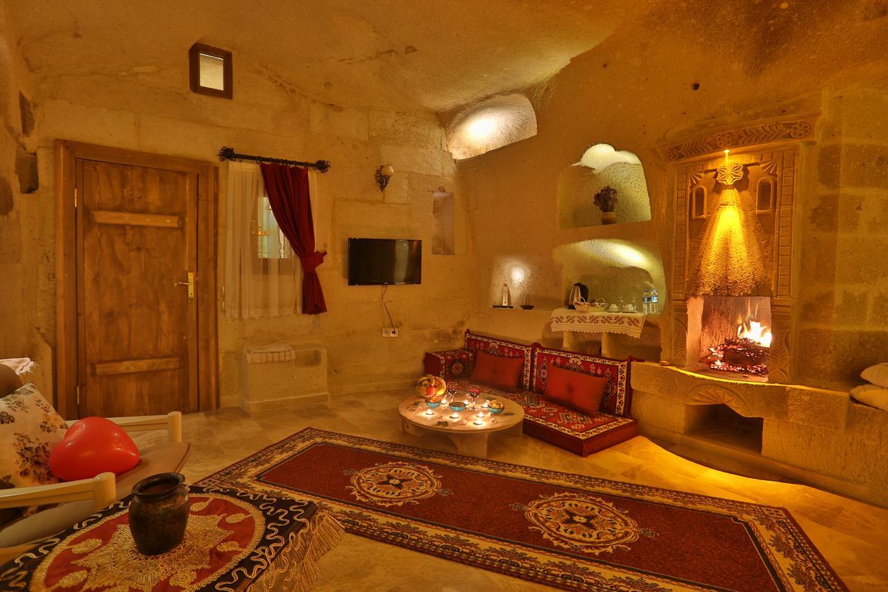 Abu Hayat Cave Suites Ortahisar Esterno foto