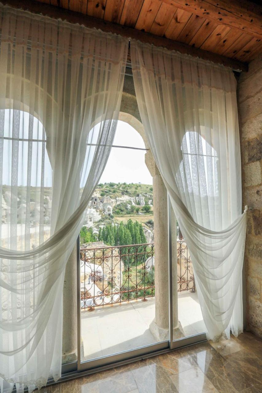 Abu Hayat Cave Suites Ortahisar Esterno foto