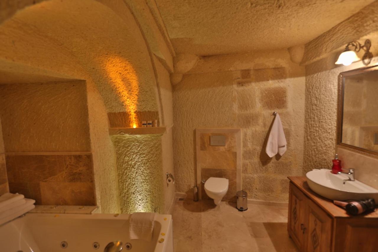 Abu Hayat Cave Suites Ortahisar Esterno foto