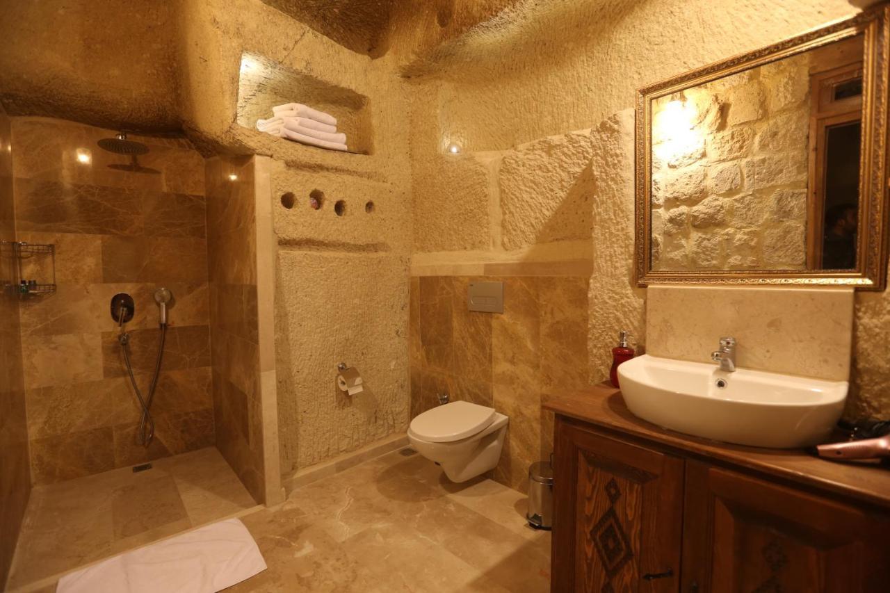 Abu Hayat Cave Suites Ortahisar Esterno foto